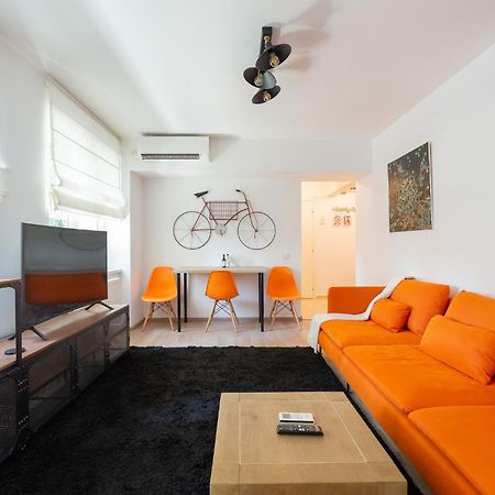 City Center-Cozy One Bedroom Apartment Bucharest Luaran gambar